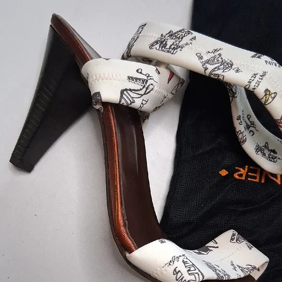 Donald J. Pliner Graphic White and Bronze Sandals - Picture 3 of 4